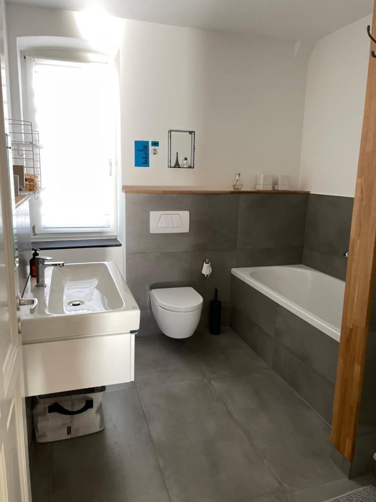 Haus Mit Tuermchen Apartment Золинген Екстериор снимка