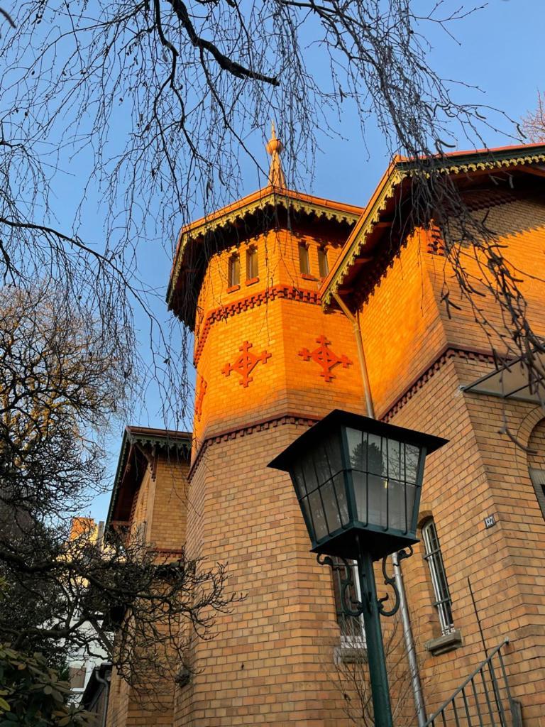 Haus Mit Tuermchen Apartment Золинген Екстериор снимка